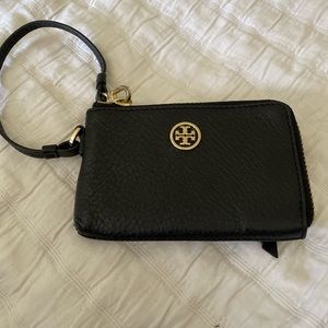 Perfect condition Tory Burch wristlet wallet